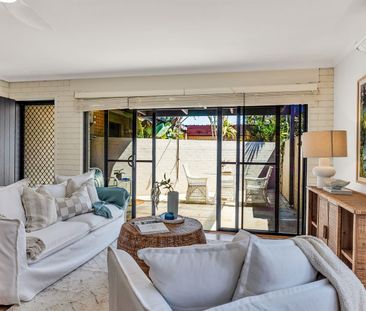 Beachside Living in the Heart of Lennox Head - Photo 4