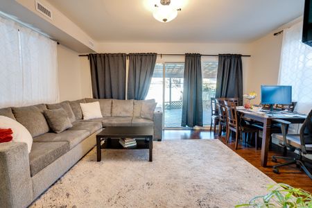 For Lease - 20 Portland Street Unit# Main, Toronto, Ontario - Photo 4