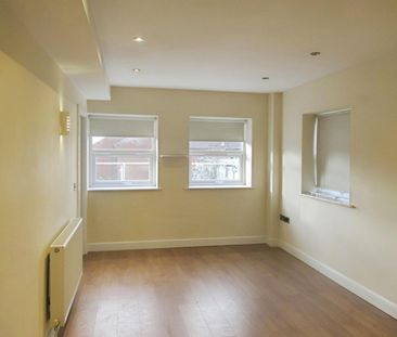 Barley Hill Lane, Garforth, Leeds - Photo 2