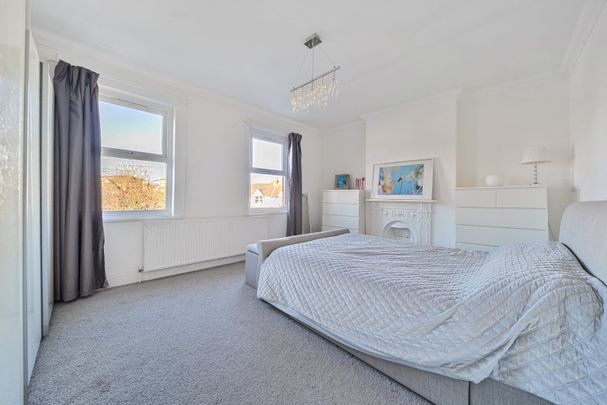 3 bedroom semi-detached house to rent - Photo 1