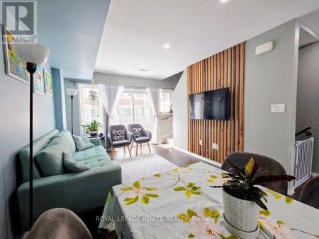 9 COOPERAGE LANE - Photo 5