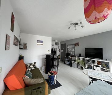 Location Appartement 3 pièces 65m² BORDEAUX 33800 - Photo 1