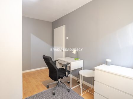 62 m², 4 pokoje, balkon, cisza i zieleń przy lesie - Photo 4
