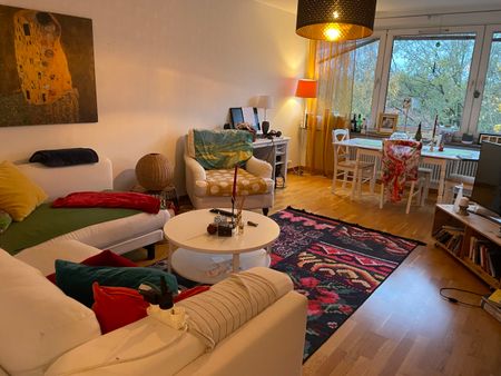 Jag hyr ut ett rum i en trea - Photo 2