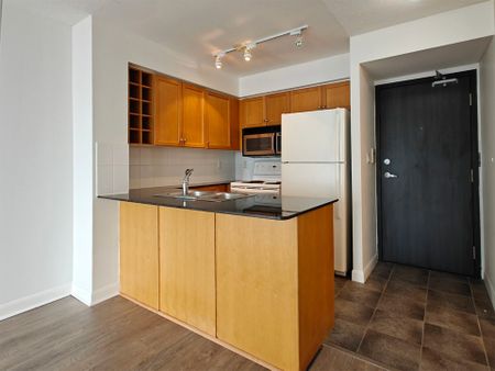 For Lease - 210 Victoria Street Unit# 2305, Toronto, Ontario - Photo 5