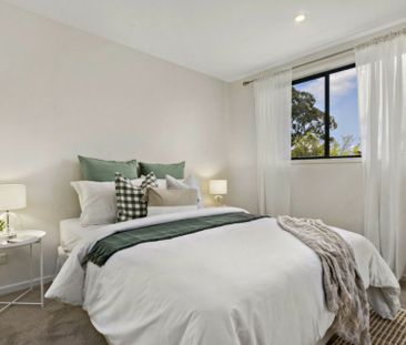 Luxurious 2 Bedroom Apartment With 2 Balconies - Photo 5