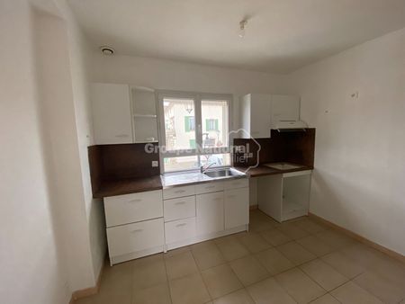 Location Appartement 4 pièces 71m² - Photo 5