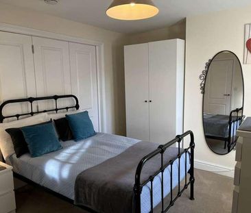 Willowbrook, Great George Street, Godalming, GU7 - Photo 5