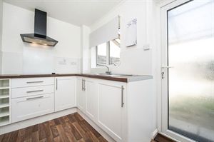 2 bedroom house to rent Walnut Court, Faringdon, Oxfordshire, SN7 - Photo 3