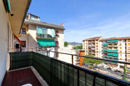 Modern room in Via Bellini - Photo 4