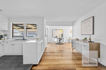 “Light-Filled Family Home” - Photo 2