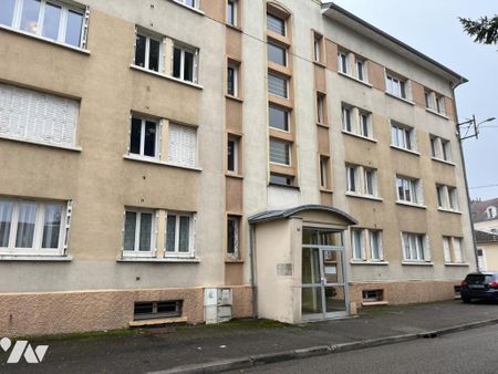 T2 meublé à deux pas du centre-ville - Photo 5