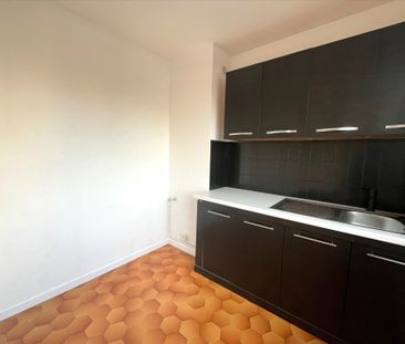 Location Appartement 1 pièce 30m² - Photo 4