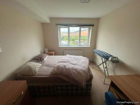 2 bedroom property to rent in Manchester - Photo 4