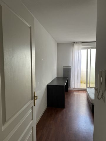 Location Appartement 1 pièce 25m² PESSAC 33600 - Photo 2