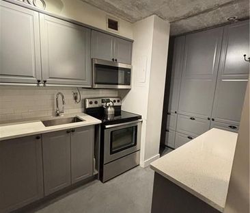 For Lease - 975 Warwick Court Unit# 1210, Burlington, Ontario - Photo 4