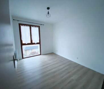 Location Appartement 2 pièces 29m² ONET LE CHATEAU 12850 - Photo 4
