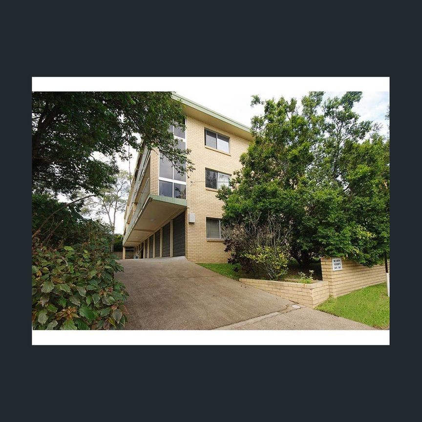 3/65 Raby Road, Coorparoo, Qld 4151 - Photo 1