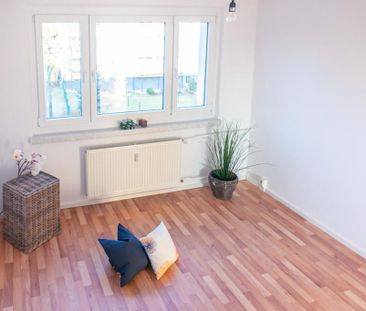 Schöne 2-Raum-Wohnung mit Balkon nahe Stadtpark gelegen - Photo 2