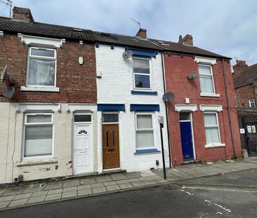 3 bedroom terraced house to rent - Photo 3