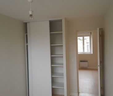 Location appartement 2 pièces, 46.00m², Yvoy-le-Marron - Photo 2