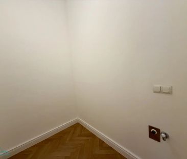 ALTBAUWOHNUNG IN REPRÄSENTATIVEM ALTBAU IM HERZEN WIENS - Photo 5