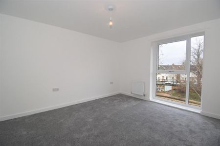2 bedroom apartment to rent - Photo 3