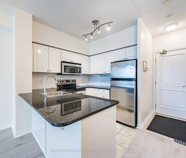 9225 Jane Street #815 - Photo 2