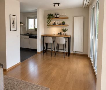 Gut geschnittene, helle 3,5 Zimmer Wohnung - Photo 2