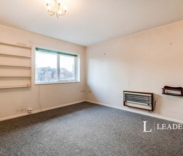 2 bedroom apartment to rent Irvine Road, Littlehampton, BN17 - Photo 4