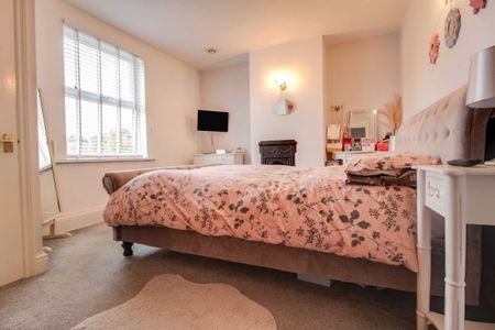 Grosvenor Road, Swindon, Swindon, SN1 - Photo 4