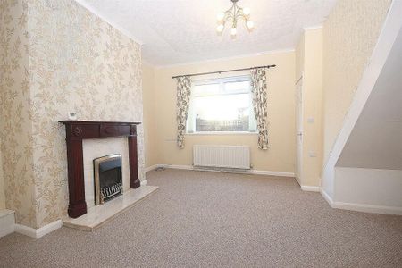2 bedroom terraced house to rent - Photo 3