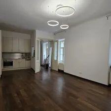 Traumhafte 2-Zimmer-Altbauwohnung in Bestlage - Absolte Ruhelage (Innenhof) - Photo 1
