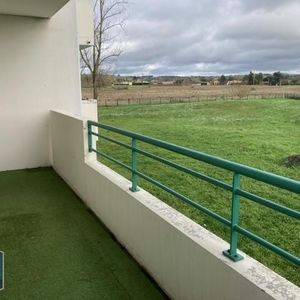 Location Appartement 3 pièces 61m² MARMANDE 47200 - Photo 2
