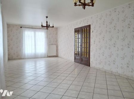 ANGERVILLE L'ORCHER - A deux pas du centre - Photo 2