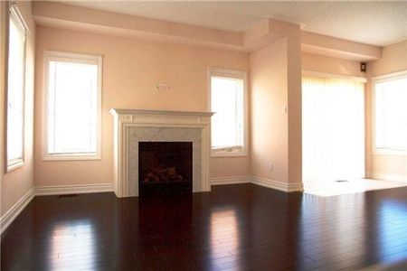 For Lease - 26 Red Ash Court, Brampton, Ontario - Photo 5