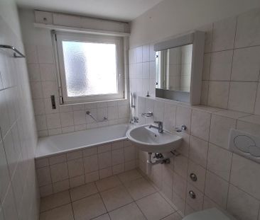 Appartement 3.5 pièces lumineux avec balcon à La Chaux-de-Fonds - Photo 1