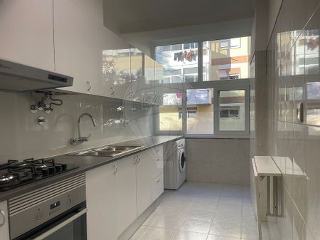 Apartamento T2 em Lisboa - Photo 2