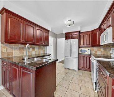 For Lease - 8 Vail Meadows Crescent, Clarington, Ontario - Photo 2