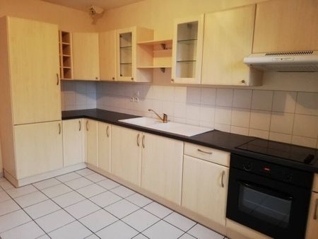 Location maison 6 pièces 117 m² à Bourg-en-Bresse (01000) - Photo 4