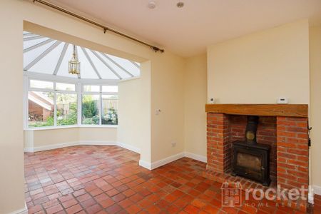 The Avenue, Hartshill, Stoke On Trent, ST4 - Photo 2