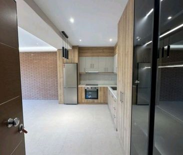 Διαμέρισμα για ενοικίαση Τρεις Γέφυρες (Λεωφόρος Πατησίων - Λεωφόρο... - Φωτογραφία 4