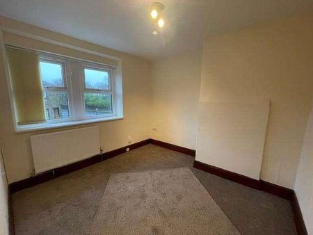 Roper Lane, Queensbury, BD13 - Photo 2