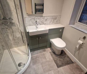 3 bedroom semi-detached house to rent - Photo 4