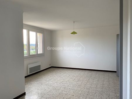 Appartement T3 de 75m2 dans résidence sécurisée avec stationnement et cave, - Photo 2