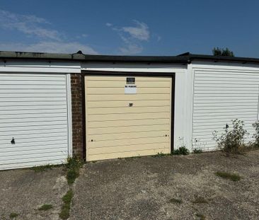 1 bedroom property to rent - Photo 2