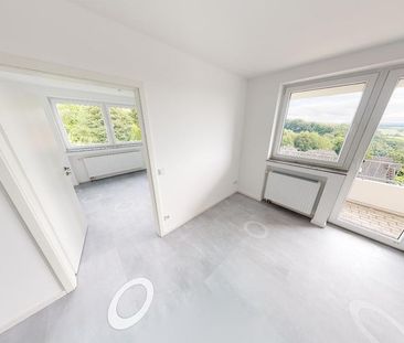 Ab 01.05.2026: Gepflegte, moderne Wohnung, 3 Zimmer, 2 Balkone, hel... - Foto 2