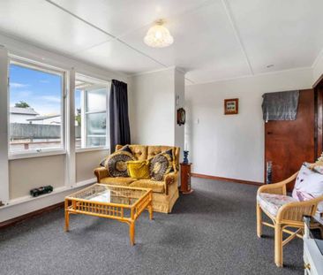 DANNEVIRKE - THREE BEDROOM - Photo 2