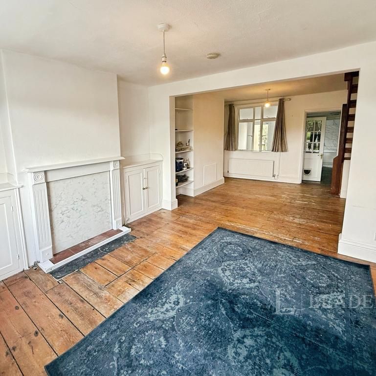3 bedroom terraced house to rent - Photo 1