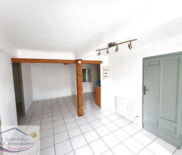 Location Appartement 2 pièces 37m² LA CRAU 83260 - Photo 1